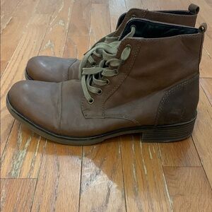 Men’s Sonoma Brown Lace Up Boots Size 10 EUC